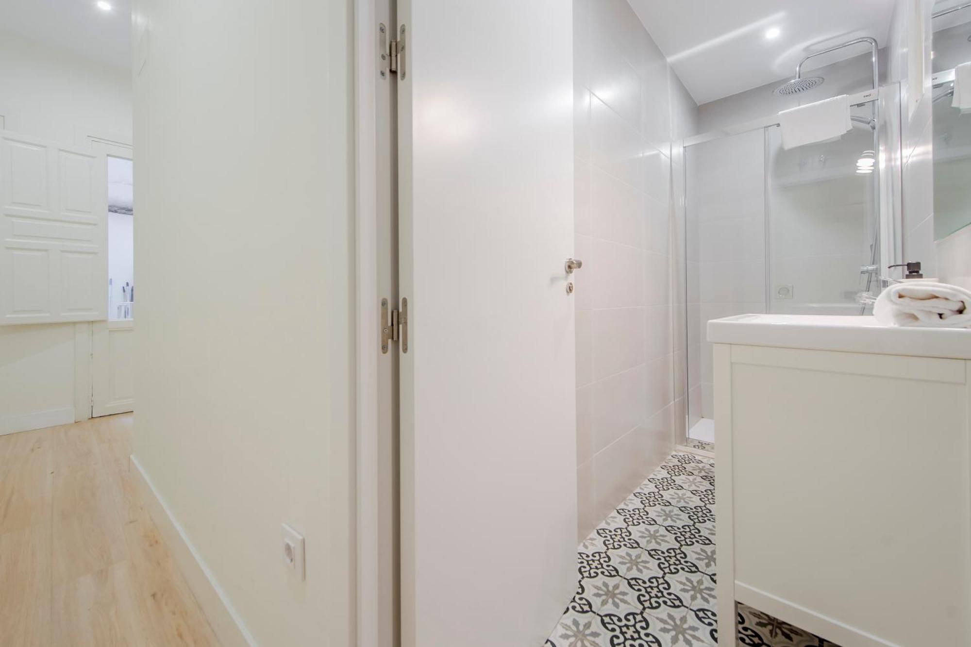 Nuevo Apt Para 7 Pax En Malasana - Gran Via E1 Apartment Madrid Ngoại thất bức ảnh