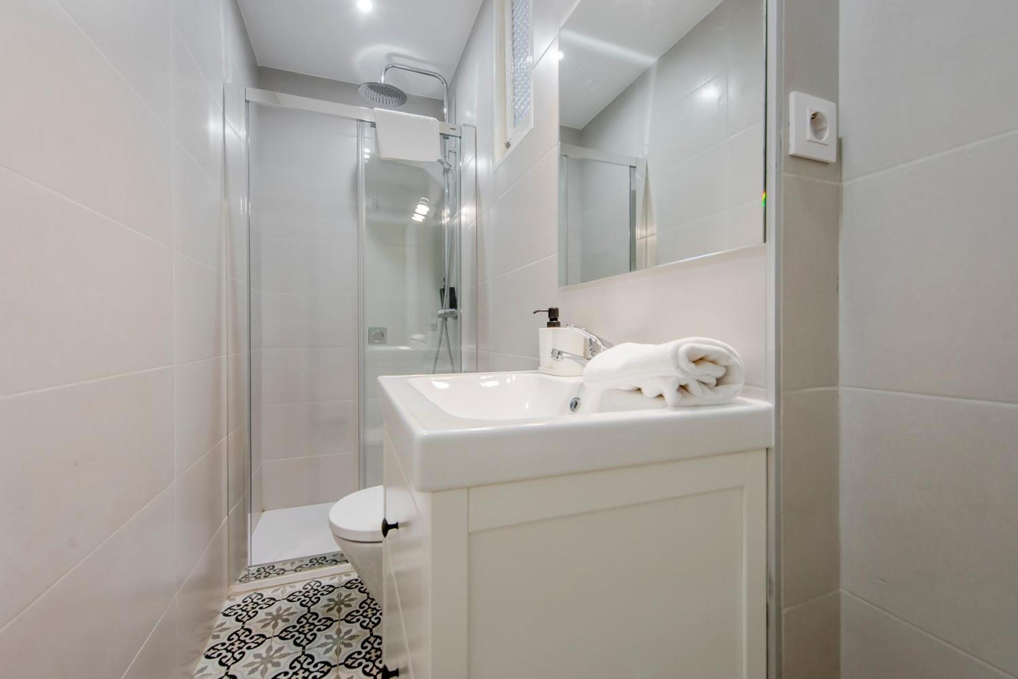 Nuevo Apt Para 7 Pax En Malasana - Gran Via E1 Apartment Madrid Ngoại thất bức ảnh